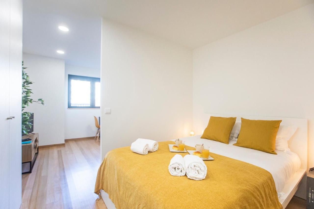 Homely Studio W/ Ac Near Marques By Lovelystay Porto Ngoại thất bức ảnh